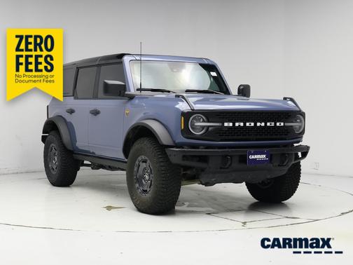 Blue 2024 Ford Bronco Badlands