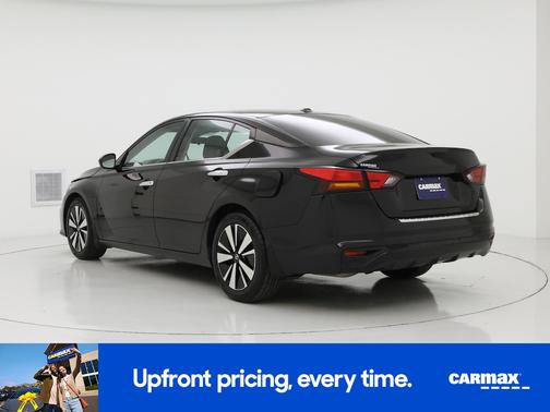 2022 Nissan Altima SV