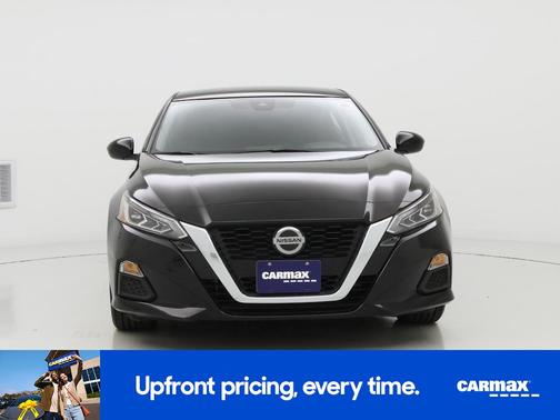 2022 Nissan Altima SV