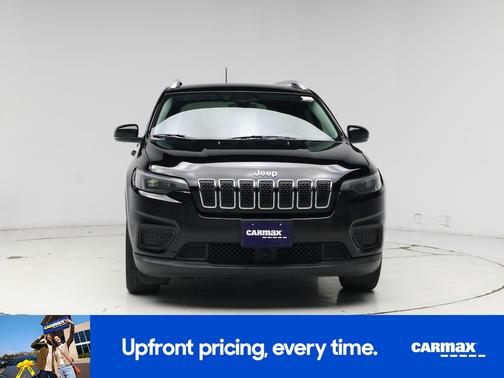 Black 2021 Jeep Cherokee Latitude