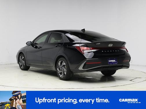 Black 2025 Hyundai ELANTRA SEL Sport