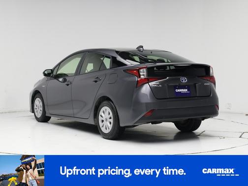 2021 Toyota Prius LE
