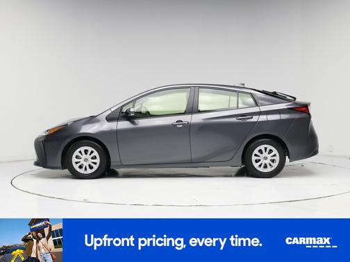 2021 Toyota Prius LE