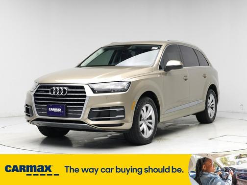2019 Audi Q7 Premium Plus