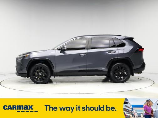 2022 Toyota RAV4 Hybrid SE