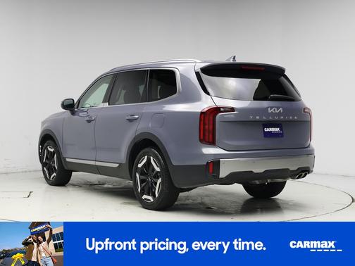 Gray 2025 Kia Telluride S