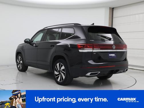Black 2024 Volkswagen Atlas SE w/Tech