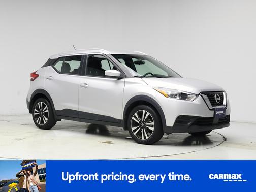 Silver 2020 Nissan Kicks SV