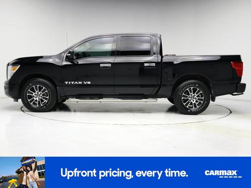 2020 Nissan Titan SV
