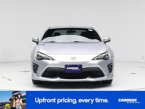 Silver 2017 Toyota 86