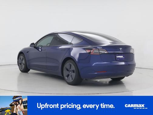 Blue 2022 Tesla Model 3