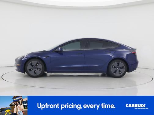 Blue 2022 Tesla Model 3