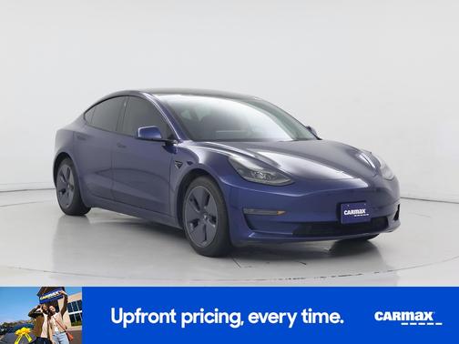 Blue 2022 Tesla Model 3