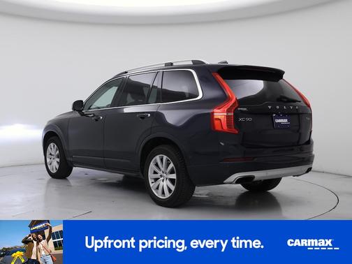 2017 Volvo XC90 T6 Momentum