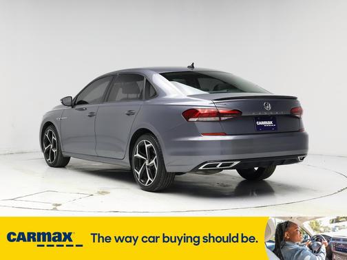2020 Volkswagen Passat R-Line