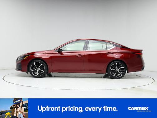 2023 Nissan Altima SR