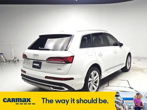 2024 Audi Q7 Premium