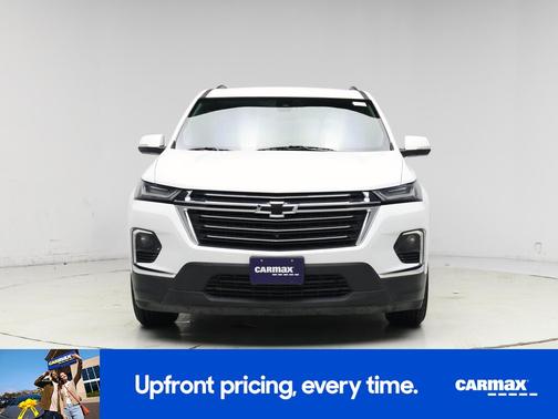 White 2023 Chevrolet Traverse LT Cloth