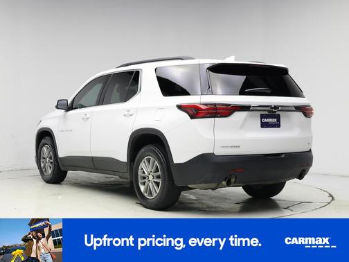 White 2023 Chevrolet Traverse LT Cloth