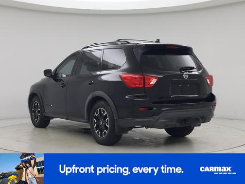 2020 Nissan Pathfinder SV