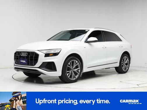 2021 Audi Q8 Premium Plus