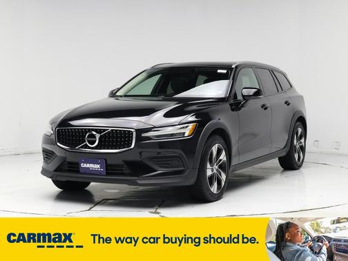 2020 Volvo V60 Cross Country T5