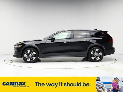 2020 Volvo V60 Cross Country T5
