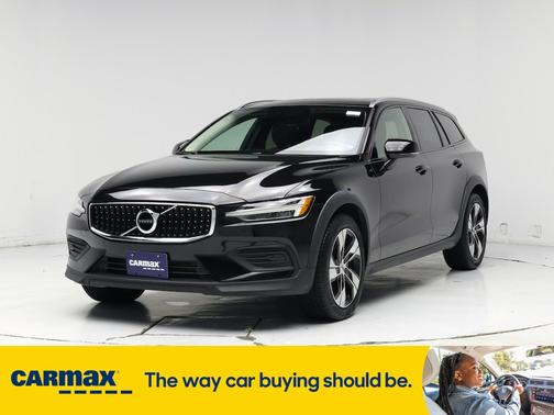 2020 Volvo V60 Cross Country T5
