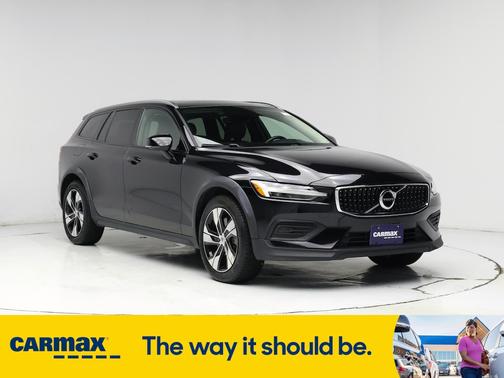 2020 Volvo V60 Cross Country T5