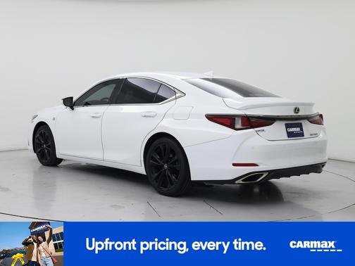 White 2023 Lexus ES 350 F-SPORT Handling