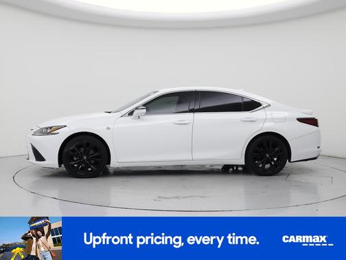 White 2023 Lexus ES 350 F-SPORT Handling
