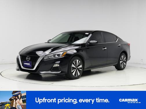 2022 Nissan Altima SV