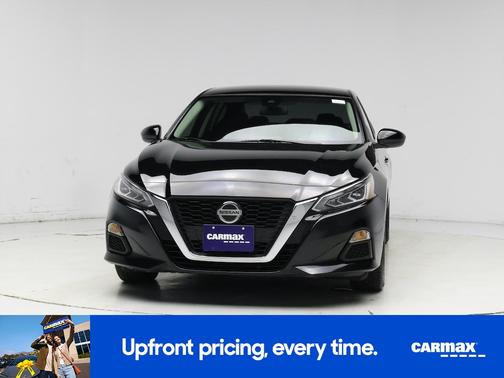 2022 Nissan Altima SV