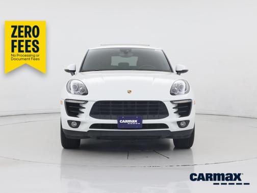 White 2018 Porsche Macan