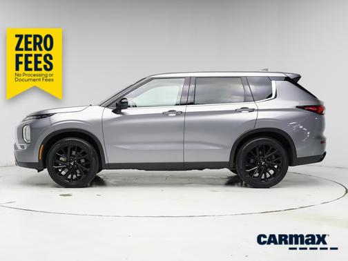 Gray 2022 Mitsubishi Outlander SE