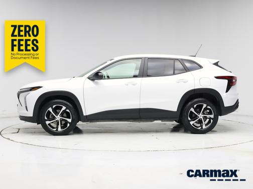 White 2024 Chevrolet Trax 1RS