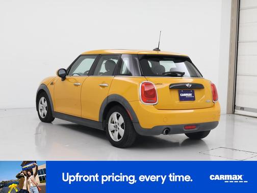 2016 MINI Hardtop Cooper (M6)