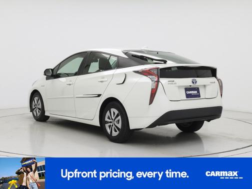 White 2016 Toyota Prius Four