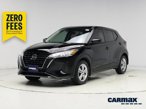 Black 2024 Nissan Kicks S