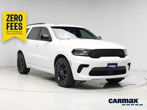 White 2024 Dodge Durango SXT
