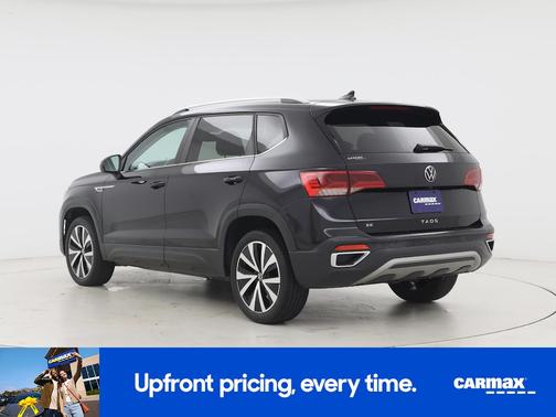Black 2022 Volkswagen Taos SE