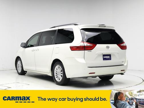 2016 Toyota Sienna XLE