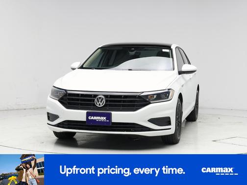 White 2019 Volkswagen Jetta SEL