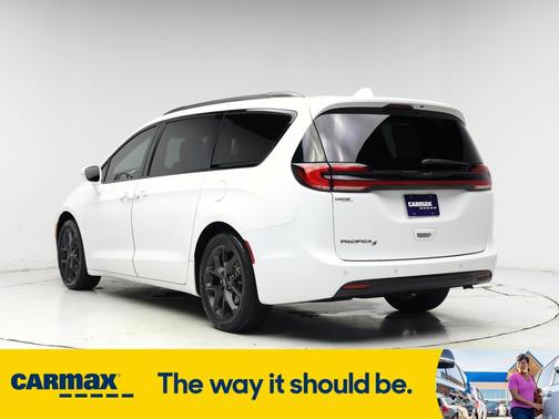 2021 Chrysler Pacifica Touring L