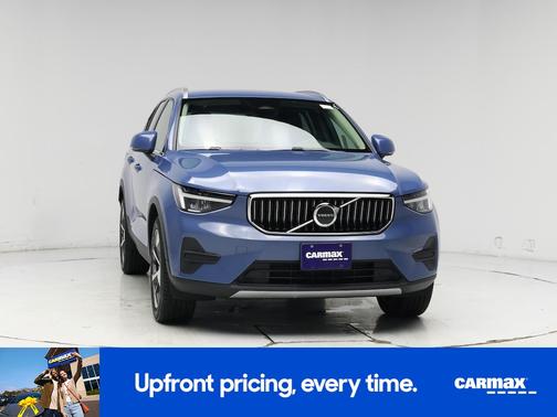 2024 Volvo XC40 B5 Core Bright Theme