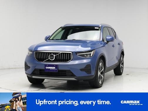 2024 Volvo XC40 B5 Core Bright Theme