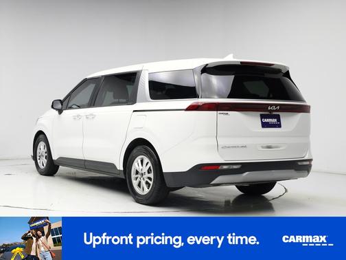 2022 Kia Carnival LX