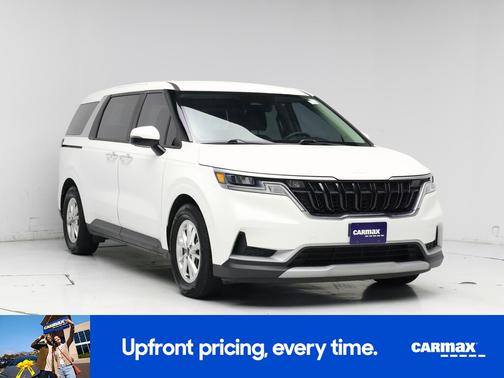 2022 Kia Carnival LX