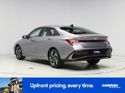 Gray 2025 Hyundai ELANTRA SEL Convenience