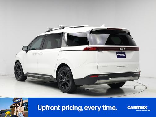 White 2024 Kia Carnival SX Prestige
